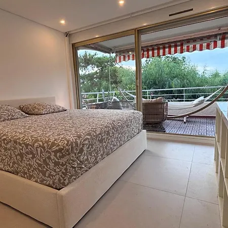 Jardin Terrasse Eden Tropez - Parking Pool Ac 4p *